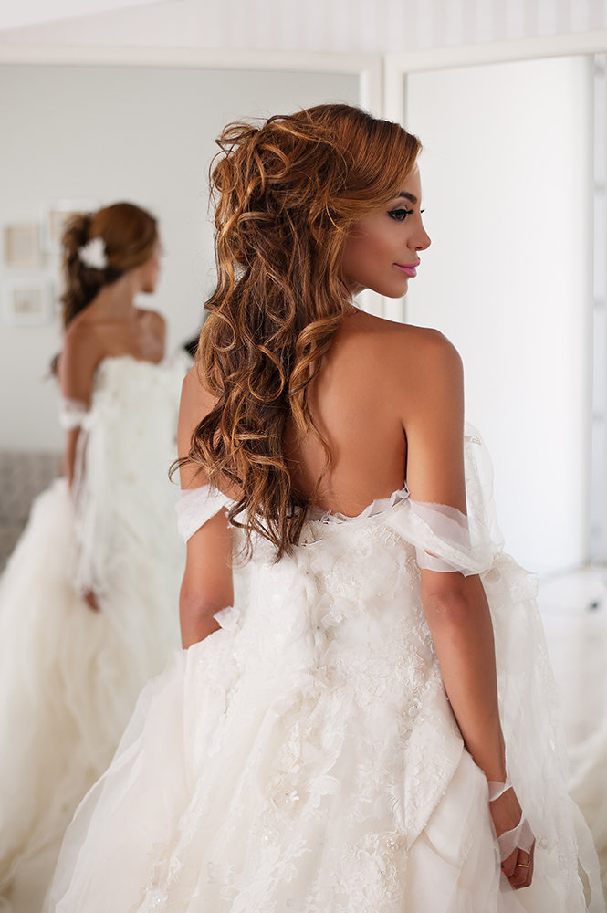 wedding dress salon